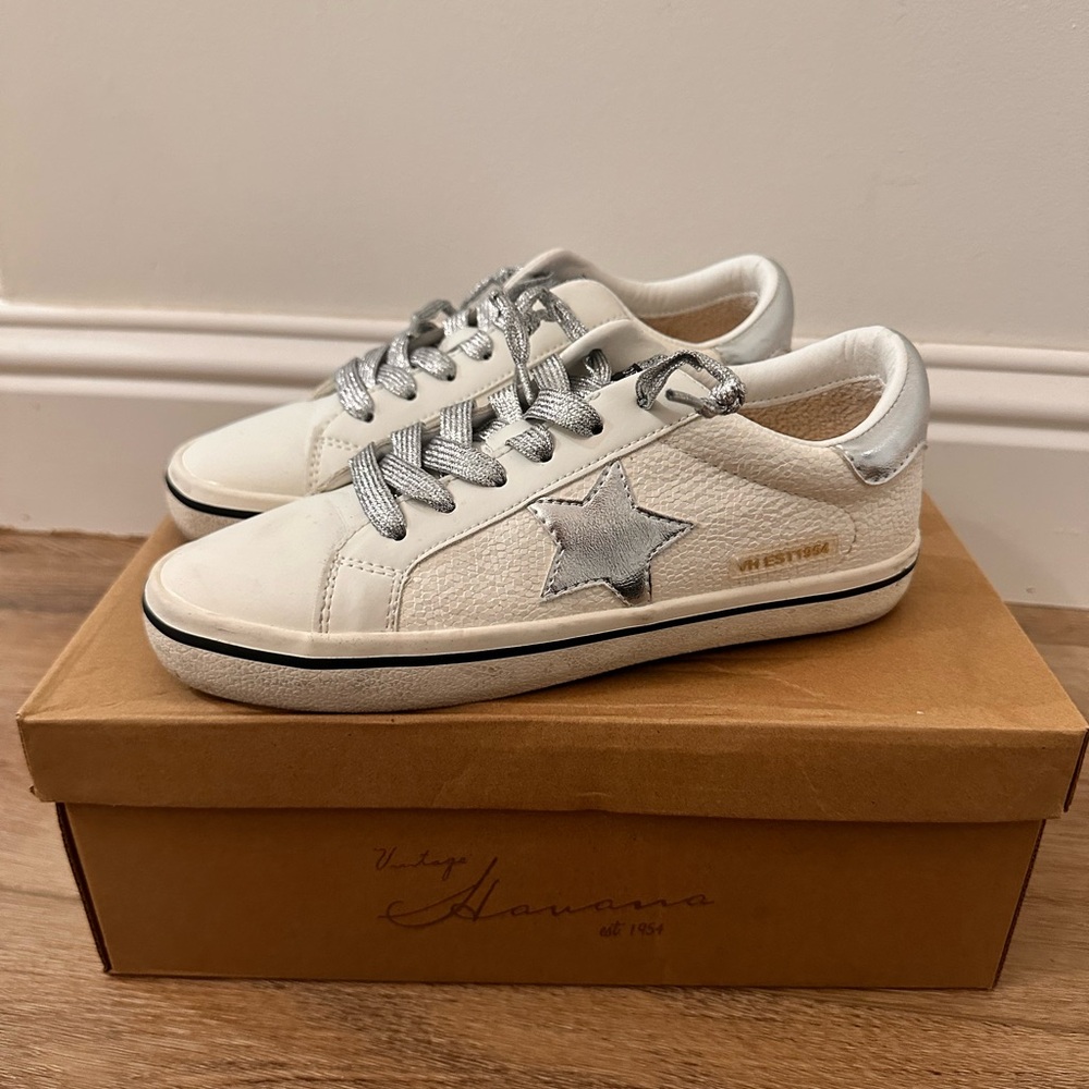 Vintage Havana Sneakers